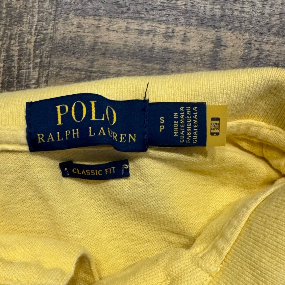 Polo - yellow - classic fit - Picture 2 of 3